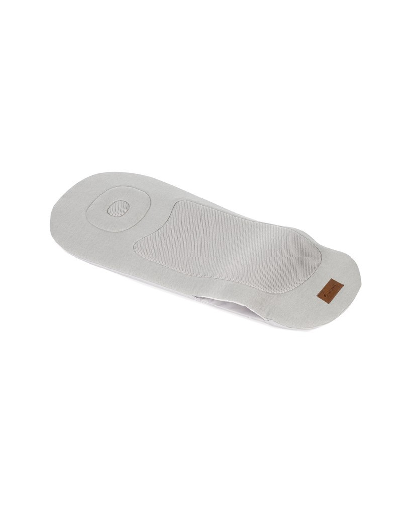Colchoneta Ergonómica Capazo Joy Lounger de Jané. Ayuda al descanso, la digestión del bebé y a prevenir la plagiocefalia. Se adapta a todos los capazos.