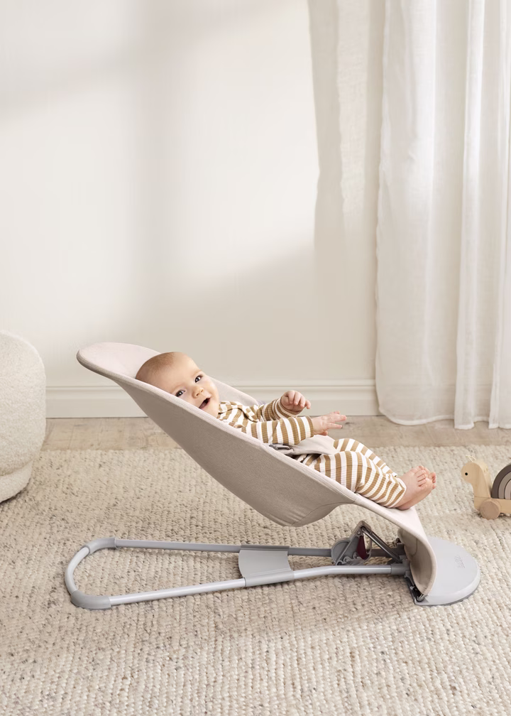 Hamaca Bliss tejido jaspeado Beige BabybJörn - Imagen 7