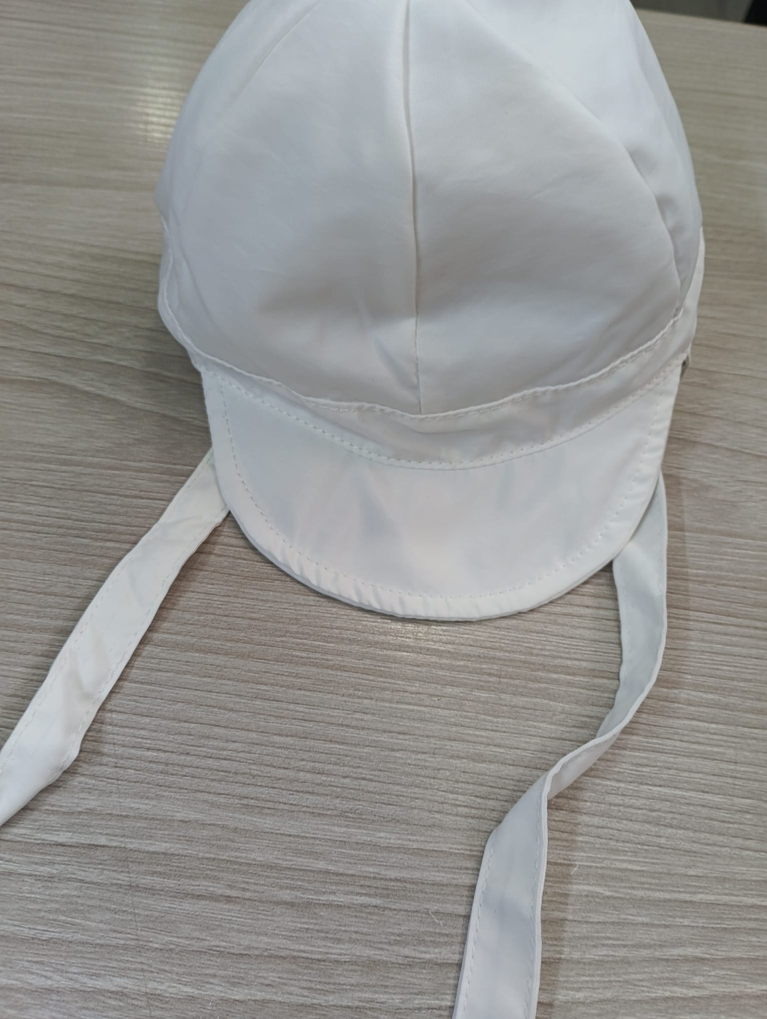 Gorra protección solar blanco